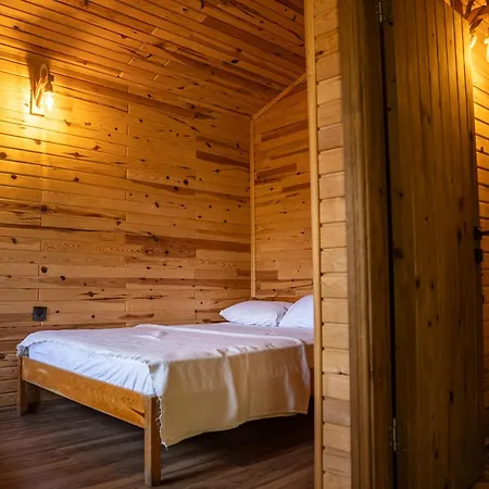 Reflections Camp Parque de Campismo *