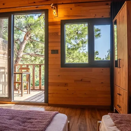 Reflections Camp Parque de Campismo