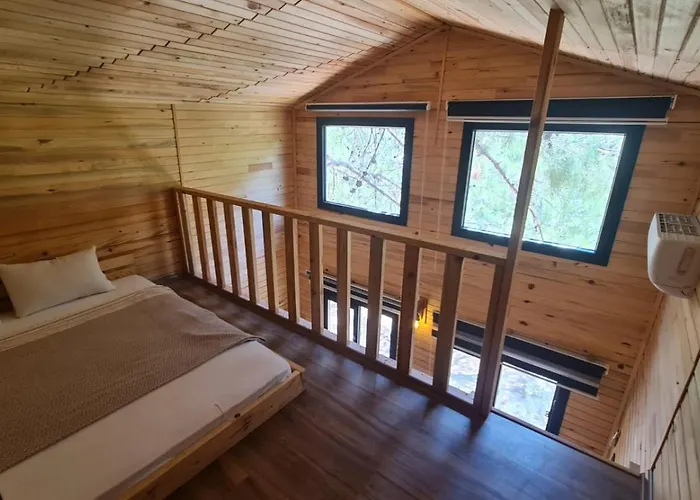 Campeggio Reflections Camp *