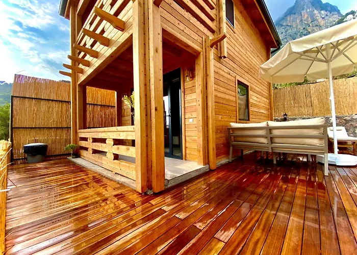 Campeggio Reflections Camp *