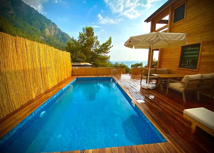 Reflections Camp Campeggio Faralya